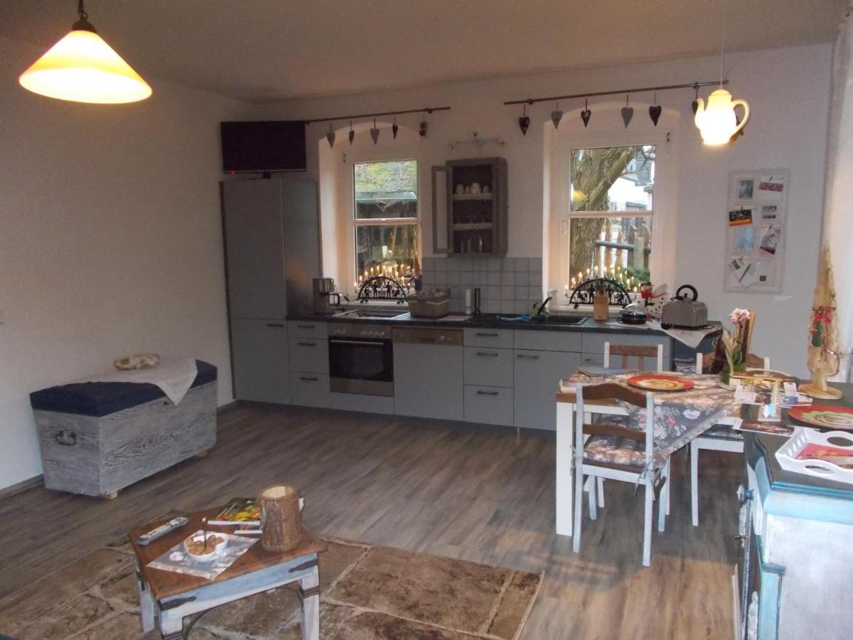 Ferienwohnung Hinter den sieben Bergen Schwarzenberg/Erzgebirge Exterior foto